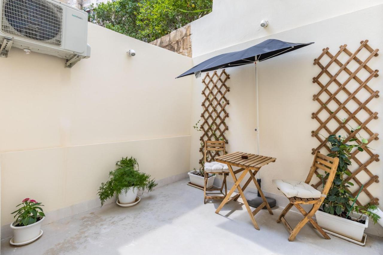 Sliema Luxurious One Bedroom Duplex Maisonette Kültér fotó